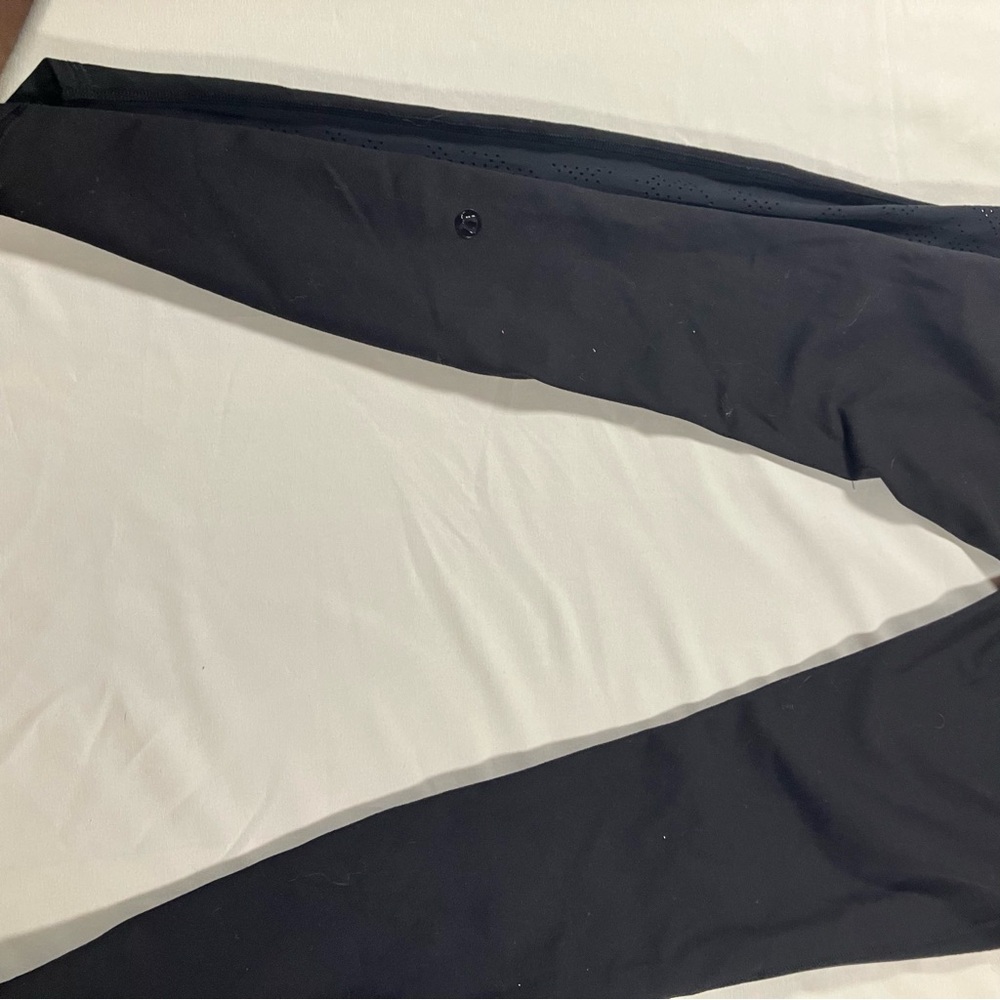 Lululemon high waisted black tight leggings, cropped above ankle, yoga workout 6 - Picture 8 of 8